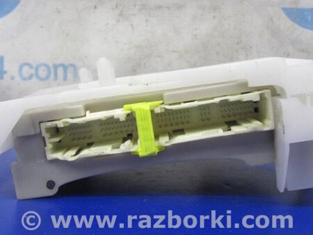 ФОТО Блок запобіжників салон для Lexus CT200 (11-17) Київ