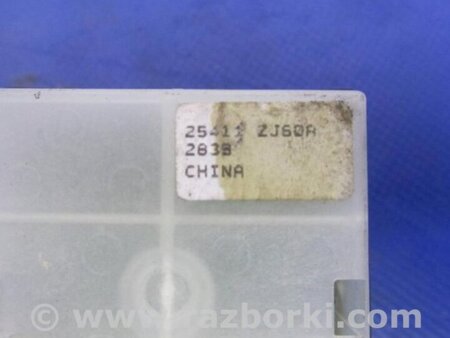 ФОТО Кнопка склопідіймача для Nissan Sentra B16 (06-10) Київ