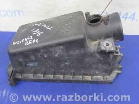 ФОТО Кришка корпусу повітряного фільтра для Toyota Matrix Київ