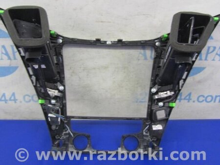 ФОТО Накладка торпедо-центр. для Hyundai Sonata VI YF (09-14) Київ