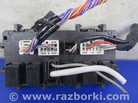 ФОТО Блок запобіжників салон для Infiniti Q50 Київ