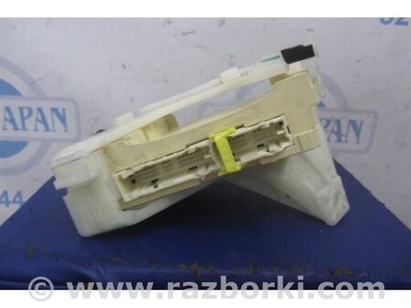 ФОТО Блок запобіжників салон для Toyota Sienna (11-16) Київ