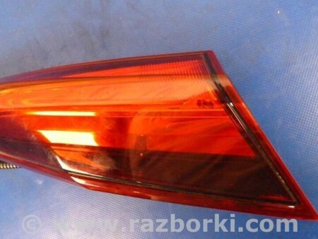 ФОТО Ліхтар внутрішній для Honda Civic X cедан FC1/FC2/FC3/FC4 (15-22) Київ