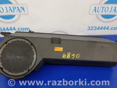 ФОТО Сабвуфер для Mercedes-Benz R-CLASS W251 (05-13) Київ