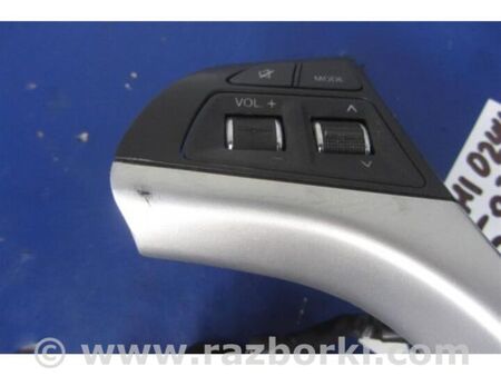 ФОТО Кнопки руля для Suzuki Kizashi (2009-2014) Київ