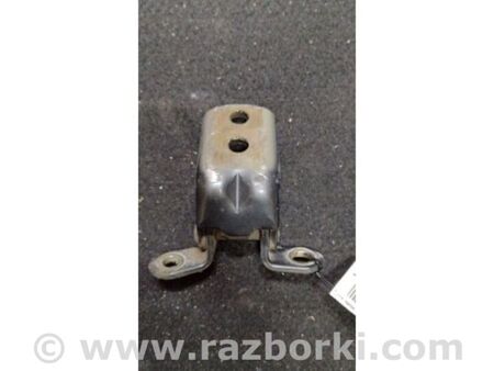 ФОТО Петля двері нижня для Nissan Almera (03-09) Київ