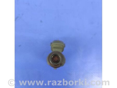 ФОТО Форсунка паливна для Nissan Maxima A33 Київ