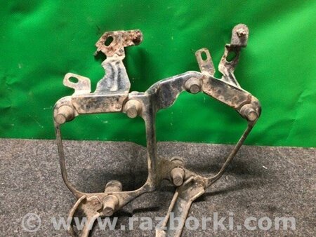 ФОТО Кронштейн для Toyota Tundra Київ