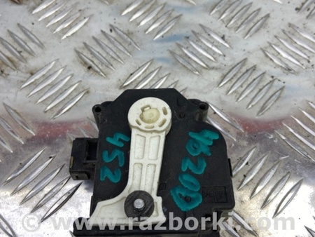 ФОТО Моторчик заслінки пічки для Toyota Tundra (2013-) Київ