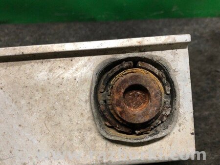 ФОТО Важіль задньої підвіски нижній поперечний для Suzuki Kizashi (2009-2014) Київ