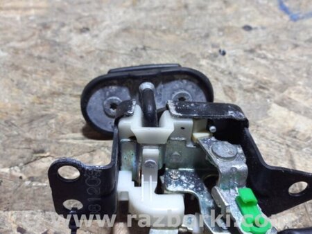 ФОТО Замок скла кришки багажника для Honda Pilot 2 MR-V YF3/4 (08-15) Київ