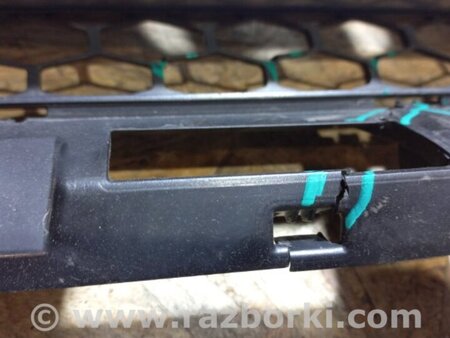 ФОТО Решітка радіатора для Honda Pilot 2 MR-V YF3/4 (08-15) Київ