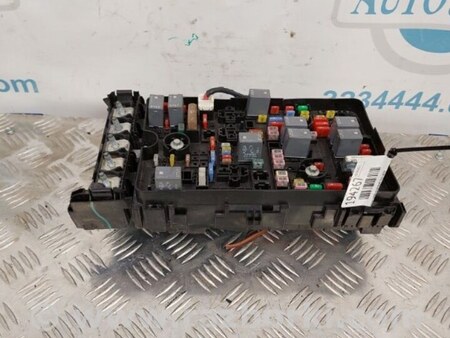 ФОТО Блок запобіжників моторний відсік для Mercedes-Benz R-CLASS W251 (05-13) Київ