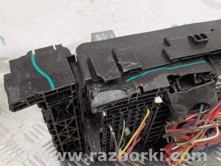 ФОТО Блок запобіжників моторний відсік для Mercedes-Benz R-CLASS W251 (05-13) Київ