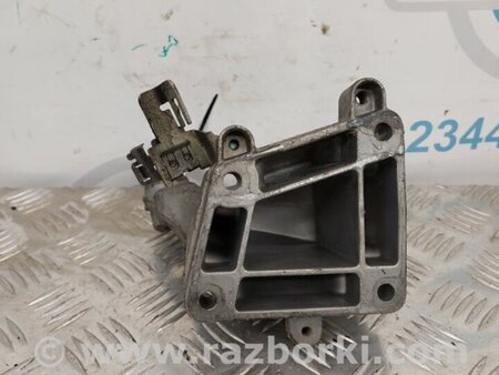 ФОТО Кронштейн двигуна для Mercedes-Benz R-CLASS W251 (05-13) Київ