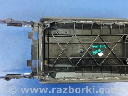 ФОТО Підлокітник для Volkswagen Jetta USA (10-17) Київ