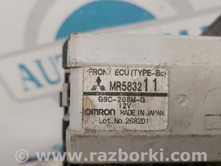 ФОТО Блок запобіжників моторний відсік для Mitsubishi Pajero (99-06) Київ