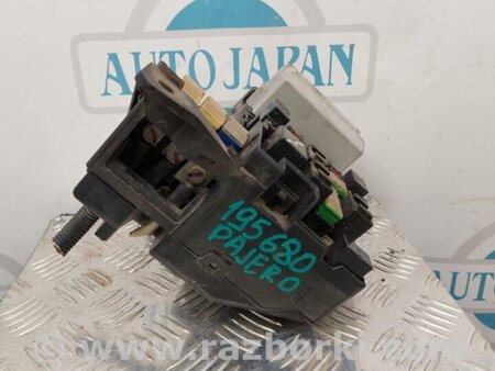ФОТО Блок запобіжників моторний відсік для Mitsubishi Pajero (99-06) Київ