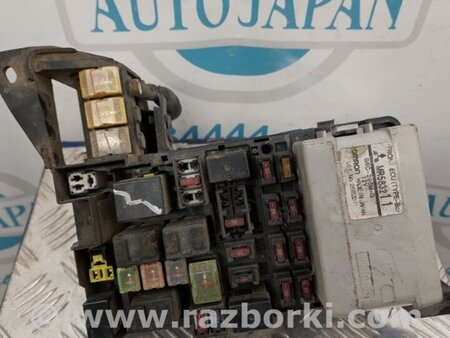 ФОТО Блок запобіжників моторний відсік для Mitsubishi Pajero (99-06) Київ