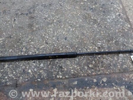 ФОТО Амортизатор капоту для KIA Soul 1 AM (08-14) Київ