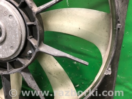 ФОТО Дифузор вентилятора основного радіатора для Toyota Sienna (11-16) Київ