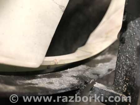 ФОТО Дифузор вентилятора основного радіатора для Toyota Sienna (11-16) Київ