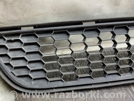 ФОТО Решітка переднього бампера для Toyota Sienna (11-16) Київ