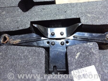 ФОТО Домкрат для Subaru Forester SG S11 (02-08) Київ