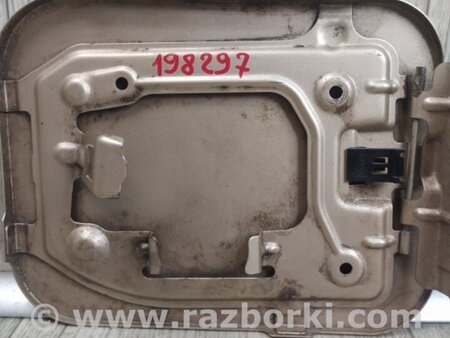 ФОТО Лючок паливного бака для Toyota Sienna (11-16) Київ