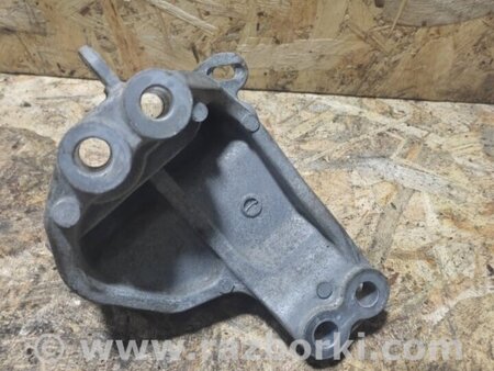ФОТО Кронштейн двигуна для Nissan Pathfinder R52 (12-21) Київ