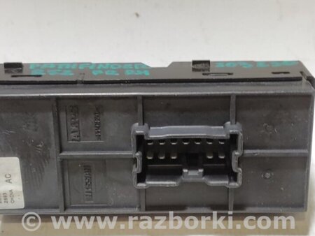 ФОТО Кнопка склопідіймача для Nissan Pathfinder R52 (12-21) Київ