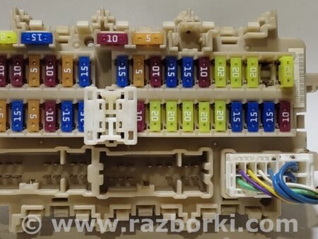 ФОТО Блок запобіжників салон для Nissan Pathfinder R52 (12-21) Київ