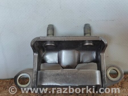 ФОТО Петля двері верхня для Nissan Rogue (08-14) Київ