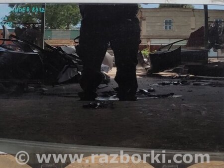 ФОТО Скло дверей для Nissan Pathfinder R52 (12-21) Київ