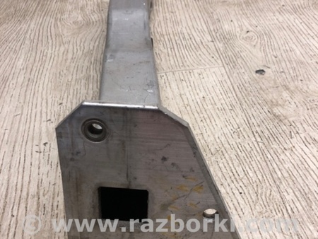 ФОТО Кронштейн підсилювача переднього бампера для Dodge Dart (12-16) Київ