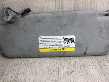 ФОТО Козирок сонцезахисний для Volkswagen Passat B8 (2014-2023) Київ