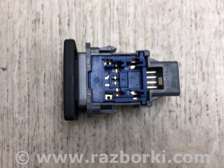 ФОТО Кнопка для Toyota RAV-4 IV (XA40) (12-18) Київ
