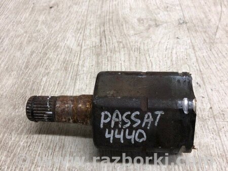 ФОТО ШРКШ внутрішній для Volkswagen Passat B7 (09.2010-06.2015) Київ