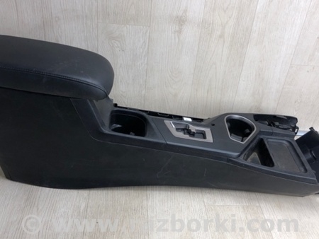 ФОТО Консоль центральна для Toyota RAV-4 IV (XA40) (12-18) Київ