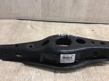 ФОТО Важіль задньої підвіски нижній поперечний для Toyota RAV-4 IV (XA40) (12-18) Київ