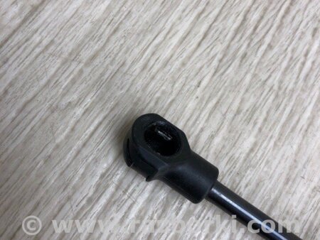 ФОТО Амортизатор кришки багажника для Cadillac XTS (13-17) Київ