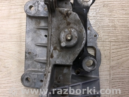 ФОТО Подушка АКПП для Nissan NV200 USA (2013-) Київ