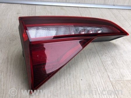 ФОТО Ліхтар внутрішній для Volkswagen Jetta USA (2018-) Київ