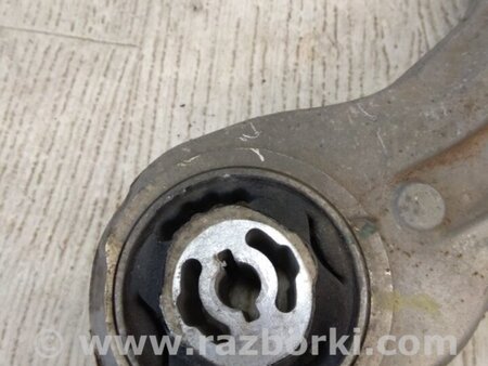 ФОТО Важіль передньої підвіски нижній для Chrysler 200 (2010-2016) Київ