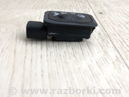 ФОТО Кнопка відкриття багажника зовнішня для Ford Fiesta Mk6 (2008-2017) Київ