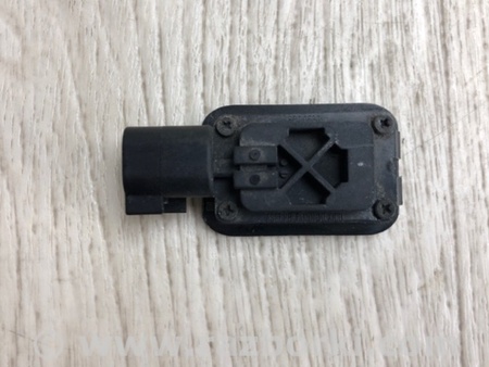 ФОТО Кнопка відкриття багажника зовнішня для Ford Fiesta Mk6 (2008-2017) Київ