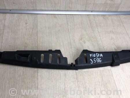 ФОТО Накладка передньої панелі верх для Ford Fiesta Mk6 (2008-2017) Київ