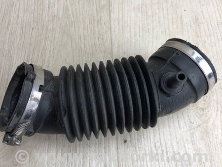 ФОТО Патрубок повітряного фільтра для Ford Fiesta Mk6 (2008-2017) Київ