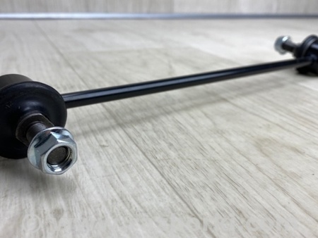 ФОТО Стійка стабілізатора для Suzuki Kizashi (2009-2014) Київ