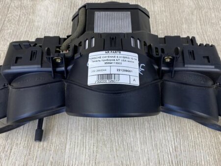 ФОТО Панель приладів для Porsche Cayenne II 958 E2/92A (10-14) Київ